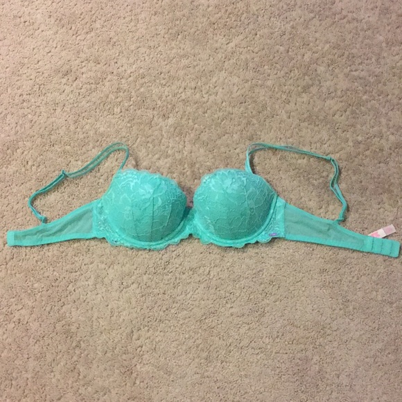 PINK Victoria's Secret Mint Lace Push-up Bra - Picture 2 of 6